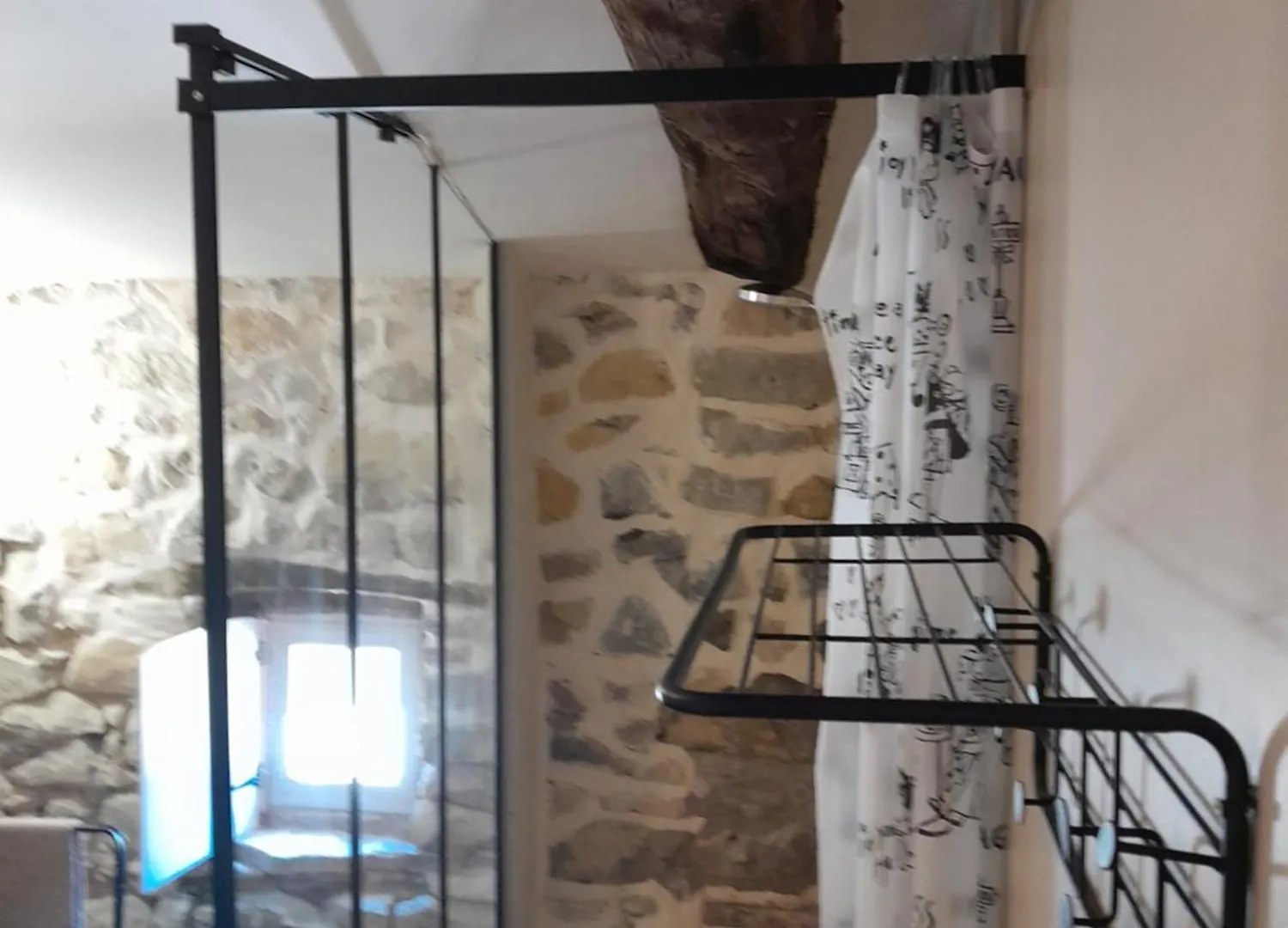 La Terrasse Aux Hirondelles Maison 80M2 2 Chambres 2 Salles De Bains Lagorce  0*, Lagorce (Ardeche)